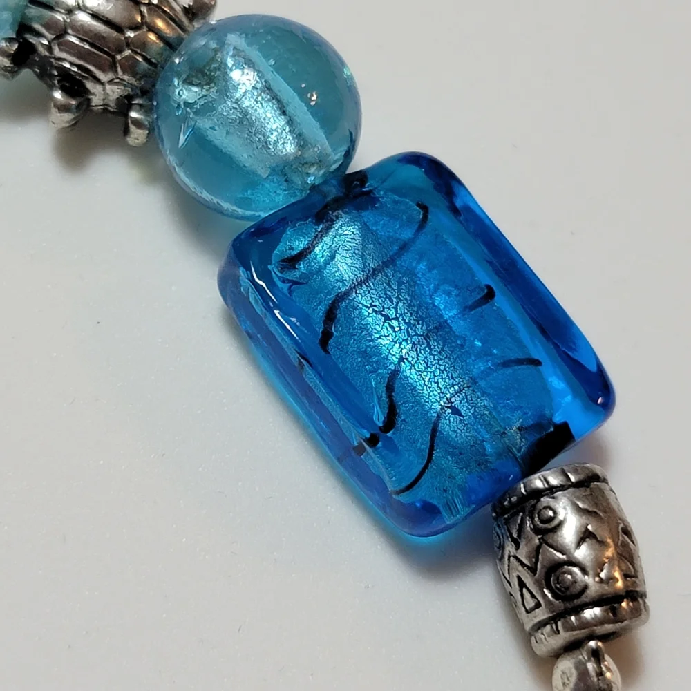 Beaded Chic Necklace Sealife Avon Signed SAQ Silver Tone Nautical Lampwork